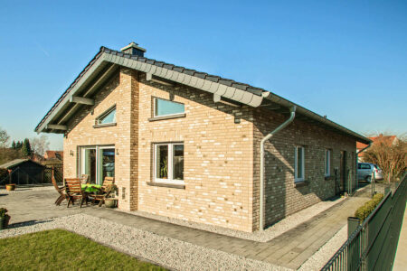 Fensterbau nach Maß für ein Einfamilienhaus in Uedem. Geplant und montiert von HG RaumDesign
