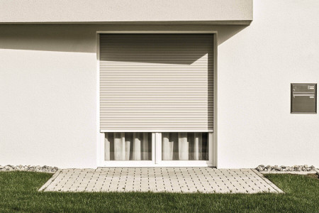 Rolllade-Terrassentuer-Roma-Sonnenschutz-HG-Raumdesign